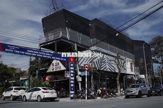 Cần Sang Quán Cà phê mặt tiền , lô góc