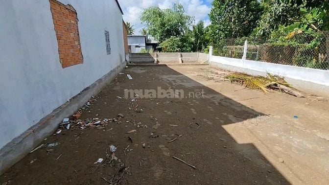 Bán gấp lô đất MT đường nhựa 233m2, SHR Thái Mỹ, Giá chỉ 890tr.