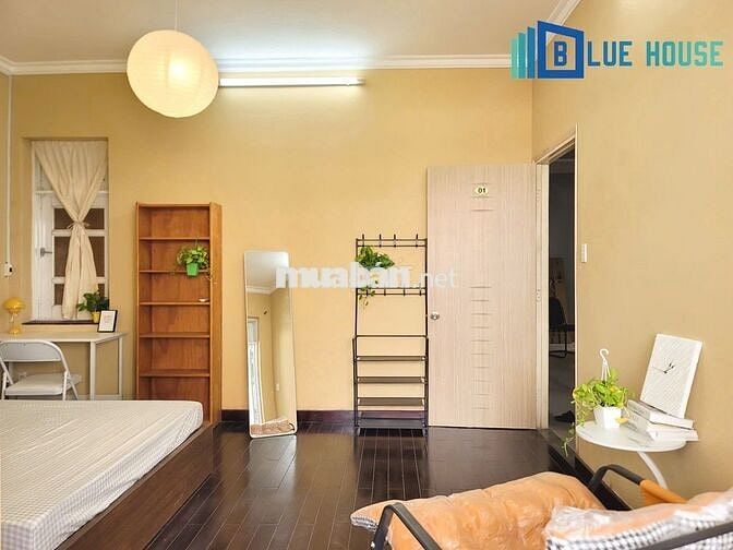 Căn hộ đẹp-Tách bếp-Ban công-Bao phí dịch vụ