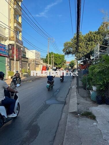Bán nhà mặt tiền (125m2), 3PN, mặt đường Liên Khu 4-5, Quận Bình Tân.