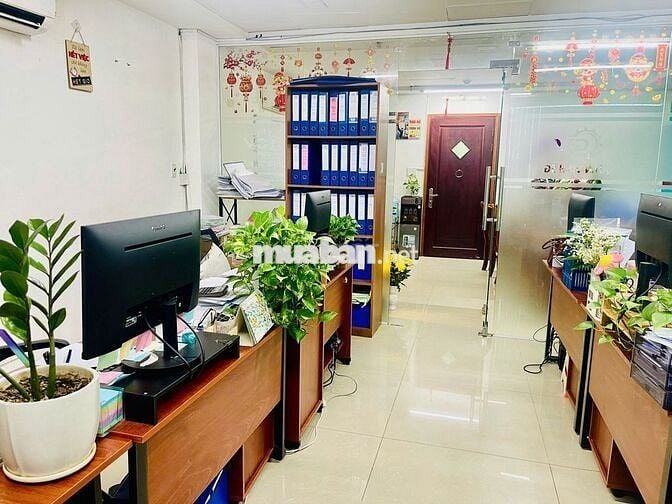 Văn Phòng Đẹp K300- Gần Ga T3 - Full nội thất, Giá Tốt!