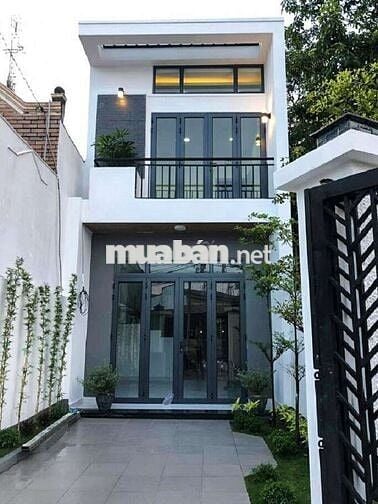 NHÀ 1 LẦU (6 X 30) MẶT TIỀN KINH DOANH BUÔN BÁN ĐƯỜNG NHỰA XE TẢI LỚN