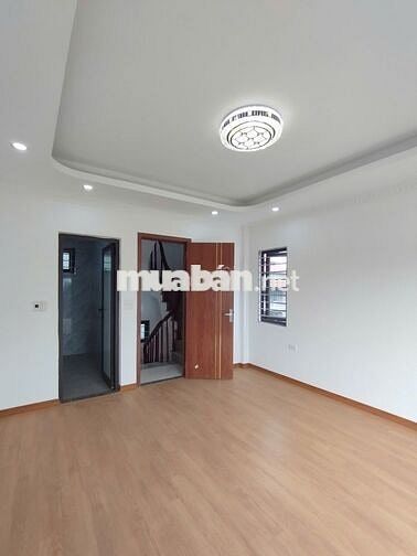 🏡 NHỈNH 4 TỶ CÓ NHÀ ĐÔNG LA HOÀI ĐỨC – Ô TÔ ĐỖ CỬA – 3 PN MASTER