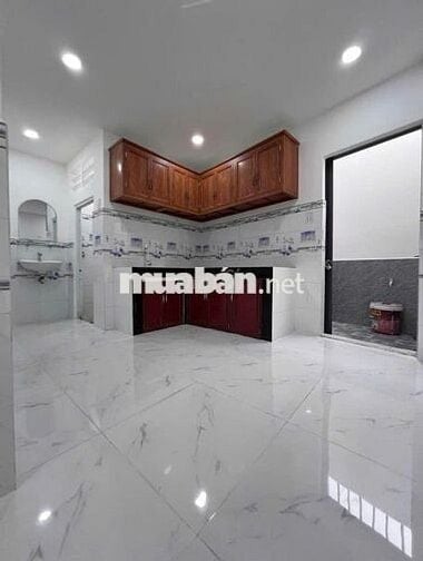 Nhà gác lừng 50m2 Bán Chỉ 725tr có SHR Tân Hiệp Hóc Môn. gọi ngay em !