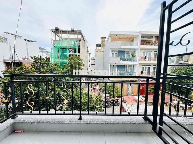 Căn hộ duplex bancon thang máy cách ĐH Văn Lang chỉ 500m
