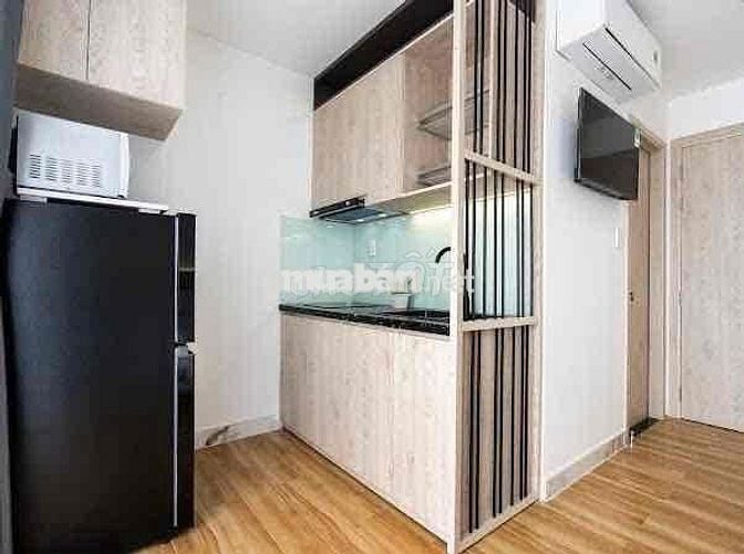 Căn Hộ Studio Ban Công, Full NT Gần CV Lê Thị Riêng - Quận 10