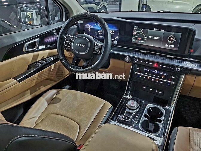 Kia Carnival 2022 2.2D Premium 8 chỗ - 65000 km