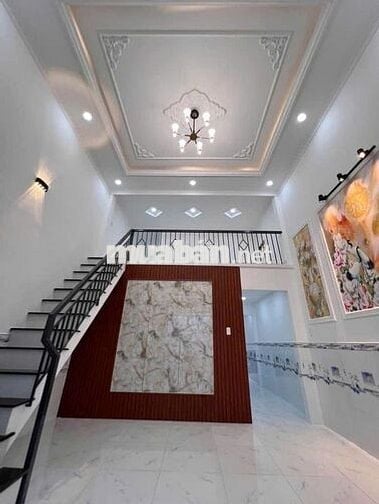Nhà gác lừng 50m2 Bán Chỉ 725tr có SHR Tân Hiệp Hóc Môn. gọi ngay em !