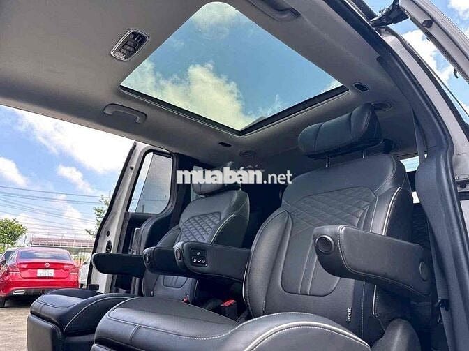 Hyundai Custin 2023 Cao Cấp 2.0T - 835Tr