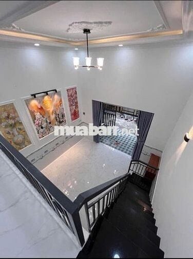 Nhà gác lừng 50m2 Bán Chỉ 725tr có SHR Tân Hiệp Hóc Môn. gọi ngay em !