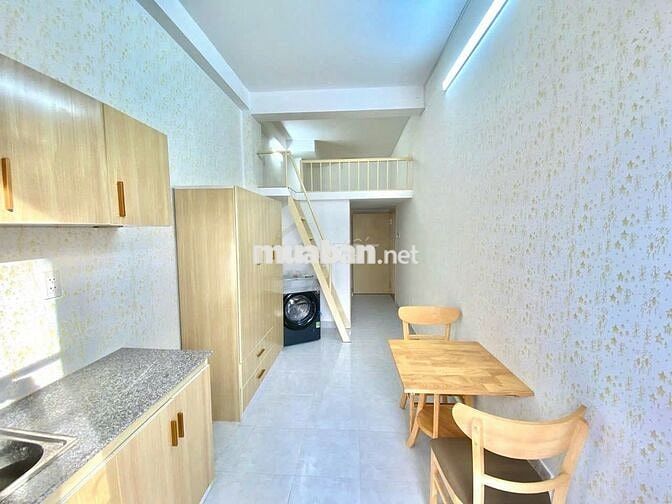 Căn Hộ Ban Công Full NT Đi Bộ Qua Văn Lang Ko Giới Hạn Người Ở