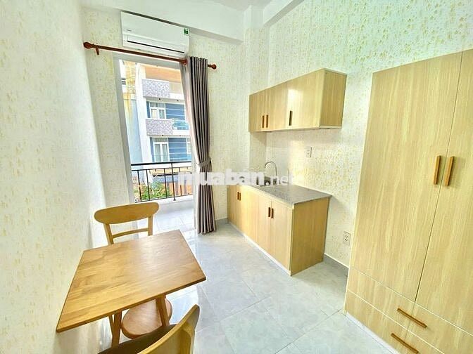 Căn Hộ Ban Công Full NT Đi Bộ Qua Văn Lang Ko Giới Hạn Người Ở