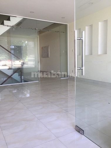 Nhà nguyên căn cho thuê làm văn phòng, mặt tiền Ngô Thị Bì (D4 cũ)