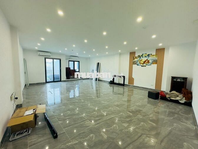 🏢 Cho thuê văn phòng 70m² – 12tr/tháng – Lê Quang Đạo, Nam Từ Liêm