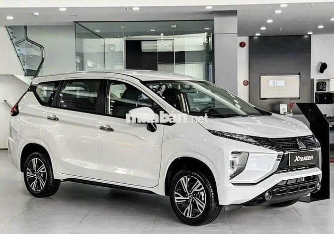 Mitsubishi Xpander 1.5 MT mới - KM:100%TB + 20tr