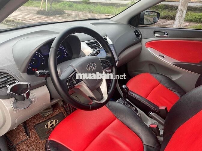 Hyundai Accent 2012 1.4 AT - 150000 km