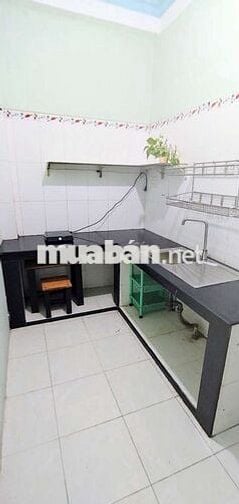 Cho thuê phòng nguyên lầu Cộng Hòa, khu sân bay, Cv Hoàng Văn Thụ