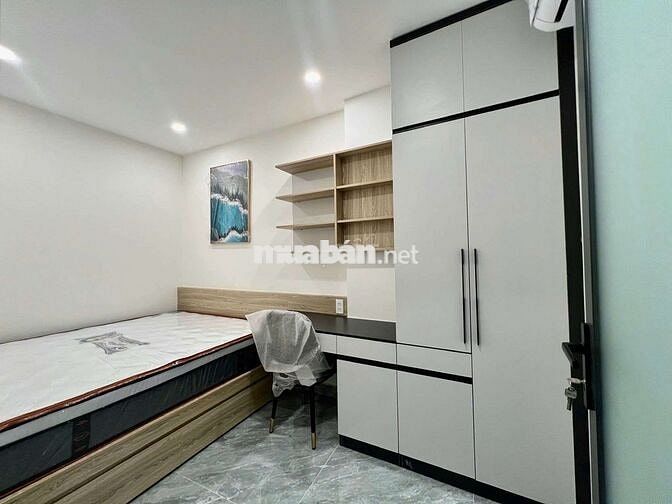 2PN FULL NT NGAY NGÃ 5 NẰM TRÊN PHẠM VĂN ĐỒNG THUẬN TIỆN DI CHUYỂN