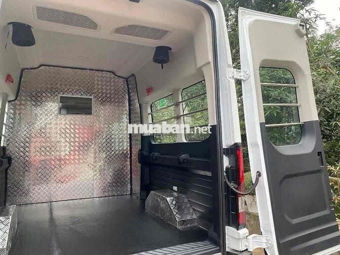 Ford Transit Van.Không Cấm Giờ. B2 Chạy Được