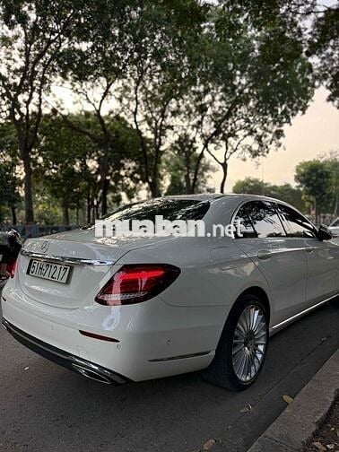 Mercedes Benz E Class T12 2019 E200
