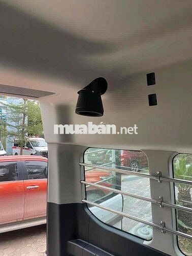 Ford Transit Van.Không Cấm Giờ. B2 Chạy Được
