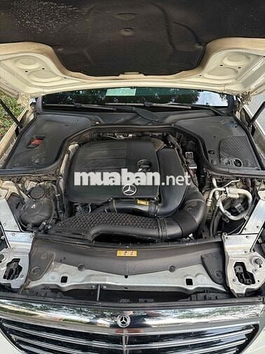 Mercedes Benz E Class T12 2019 E200