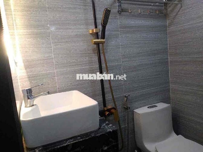 Bán nhà Quang Trung ,28m2, 2 Tầng, 2PN, hẻm ÔTÔ nhựa 5m, nhà đẹp, TLp