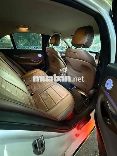 Mercedes Benz E Class T12 2019 E200