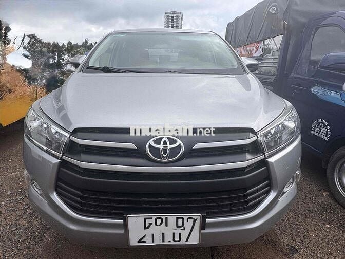 Toyota Innova 2006 G - 57000 km