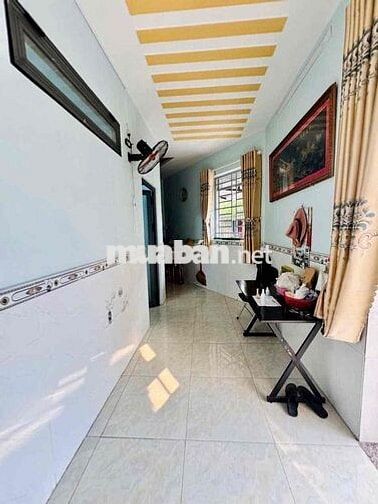 NHÀ CĂN GÓC THÔNG THOÁNG DT 6x15 1TRỆT 1LẦU 3PN 2WC HẺM ÔTÔ XE TẢI