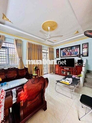 NHÀ CĂN GÓC THÔNG THOÁNG DT 6x15 1TRỆT 1LẦU 3PN 2WC HẺM ÔTÔ XE TẢI