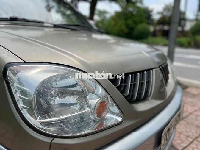 Mitsubishi Jolie 2005