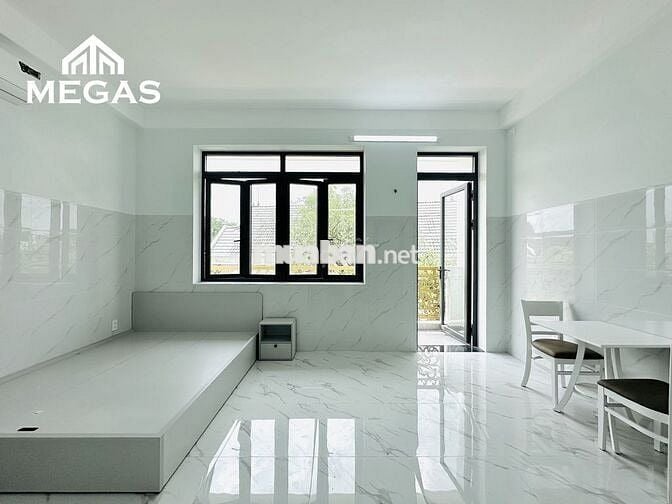 CĂN HỘ STUDIO - FULL NỘI THẤT - BAN CÔNG - MỚI 100% NGAY LÊ ĐỨC THỌ