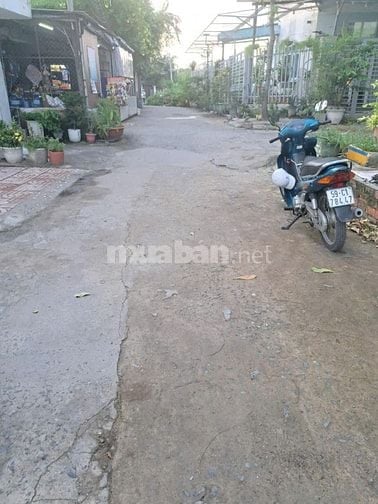 Bán nhà Quận 7 – Đường 9m xe hơi, gần Phú Mỹ Hưng, RMIT