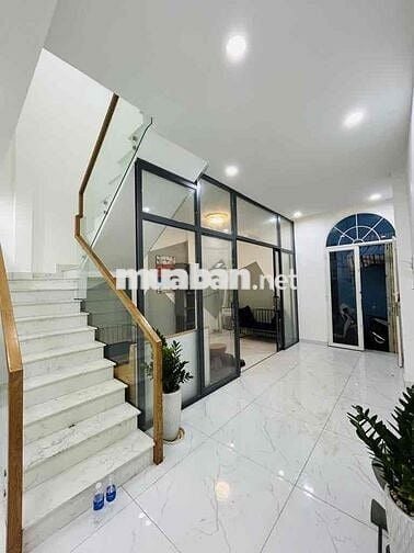 sang nhà Q7, Huỳnh Tấn Phát, cầu Tân Thuận 1, 50m2, ngang 4.7m, nở