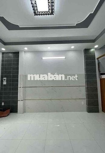 3,98 tỷ bán nhà 40m2, 2 tầng, Bình Trị Đông, Bình Tân, 2 pn, sổ riêng