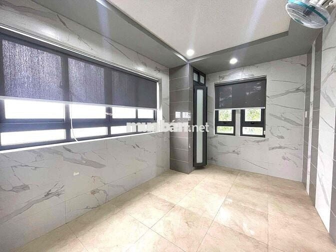 Căn Hộ 2 Phòng Ngủ Mặt Tiền Đường Nguyễn Thái Sơn