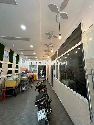 Bán Nhà Mặt Tiền Tô Vĩnh Diện Phường Phương Sài Nha Trang
