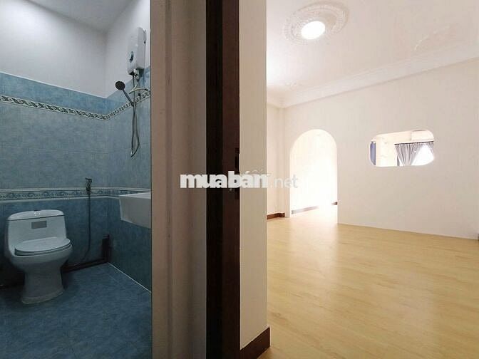 Căn Hộ 1 Phòng Ngủ Ban Công Ngay Phan Văn Trị - Gần Phạm Văn Đồng