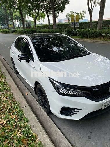 City 2022 RS - 12000 km lướt