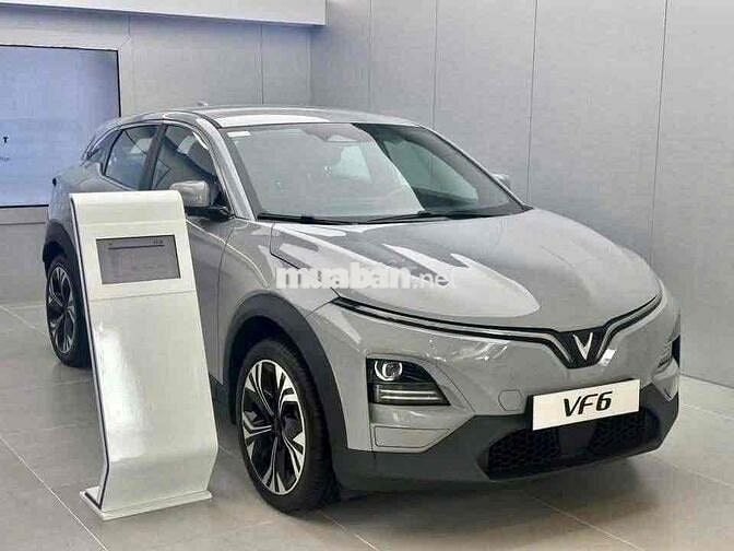 VF6 Plus + ECO sẵn xe-Ưu đãi lên đến 70tr- Ls 3%