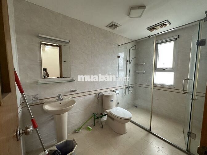 Chủ nhà gửi CH Golden Palace - Mễ Trì 105m2 3PN đầy đủ đồ chỉ 16tr/th