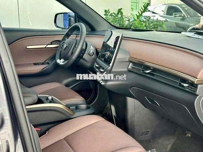 VF6 Plus + ECO sẵn xe-Ưu đãi lên đến 70tr- Ls 3%