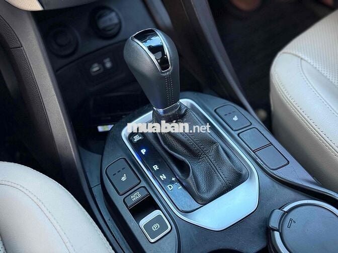 Hyundai SantaFe Full Xăng 2016 4X4