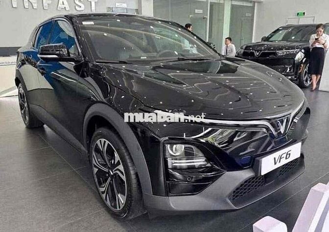 VF6 Plus + ECO sẵn xe-Ưu đãi lên đến 70tr- Ls 3%