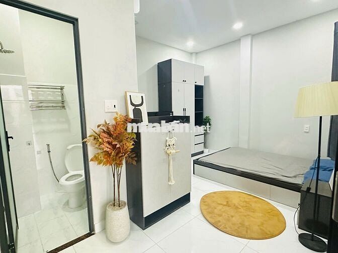 Căn Hộ Studio - Full Nội Thất - Cửa Sổ Thoáng - Ngay Đường Nguyễn Kiêm