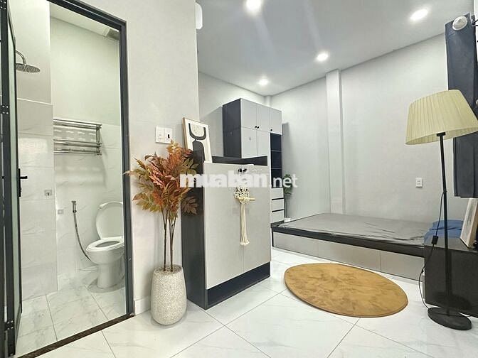 Căn Hộ Studio - Full Nội Thất - Cửa Sổ Thoáng - Ngay Đường Nguyễn Kiêm