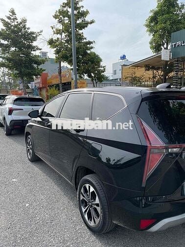 Hyundai Stargazer 2022 Tiêu chuẩn 1.5 AT - 6800 km