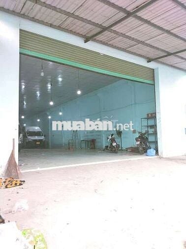 XƯỞNG 500m2 -- Nền Gạch -- Q. Bình Tân