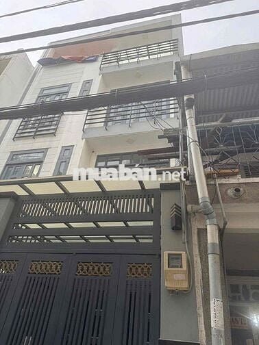 Nhà hxh 3x10, T3LSt, 5PN, 3WC, NT cơ bản, Nguyễn Đình Chính, Phú Nhuận